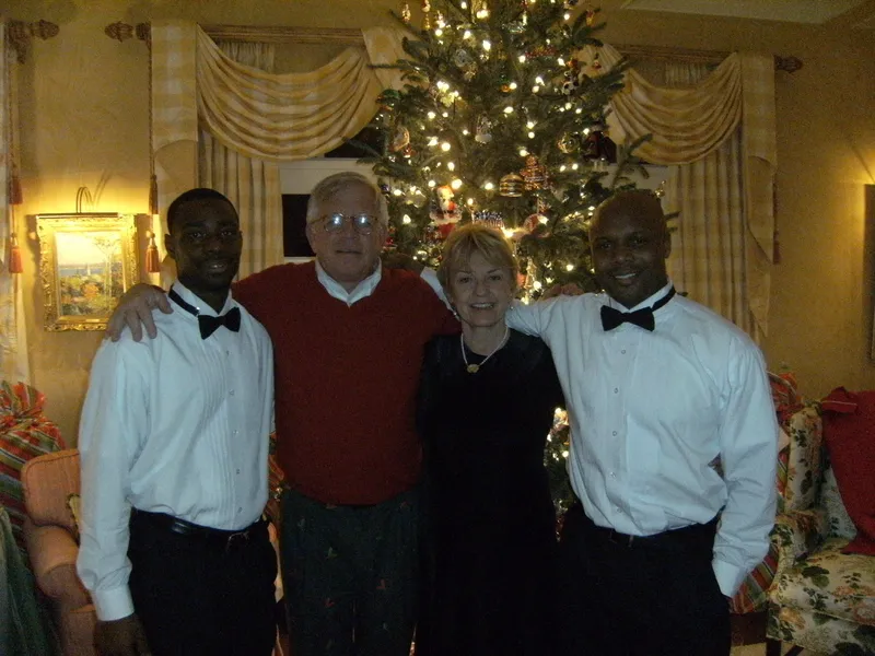 Holiday Parties — photo 8