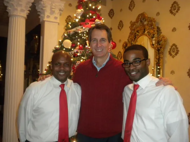 Holiday Parties — photo 10