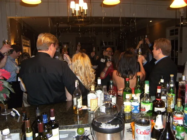 Holiday Parties — photo 17